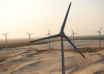 La poussée du marché mondial de l’énergie éolienne se poursuit avec une croissance soutenue