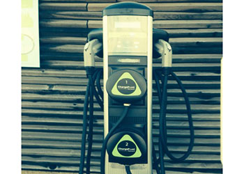 Systèmes de recharge pour véhicules électriques