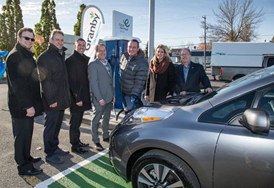 La Ville de Granby offre une borne de recharge rapide aux conducteurs de véhicules électriques