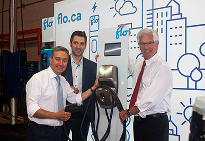 Le ministre Jim Carr visite l’usine d’AddÉnergie à Shawinigan