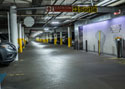 La modernisation d’éclairage d’un stationnement souterrain transforme les lieux afin d’améliorer la sécurité et l’esthétique tout en réduisant les coûts d’énergie