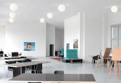 Social Media Mika400