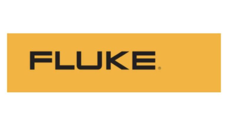 Fluke annonce un nouveau leadership en matière d’énergie solaire et lance une initiative de formation solaire