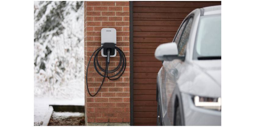 FLO applaudit l’initiative du gouvernement de l’Ontario visant à explorer un nouveau tarif d’électricité à prix réduit pour les bornes de recharge de VE 