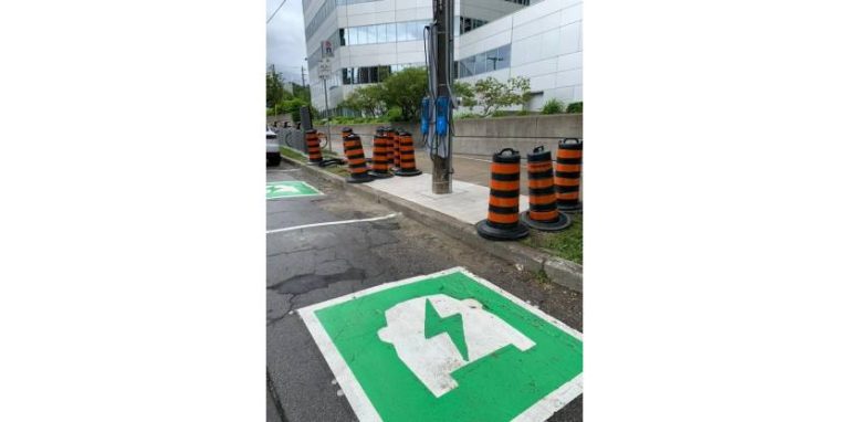 Renforcer l’infrastructure des véhicules électriques en Ontario grâce aux solutions Band-N-Go