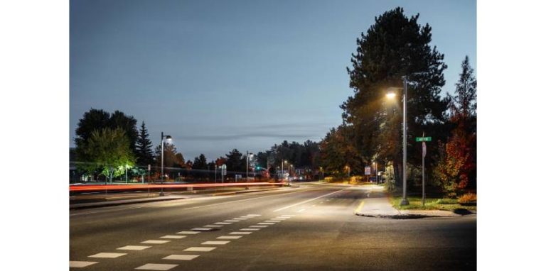 Une signature lumineuse renouvelée pour la 7e Rue de Val-d’Or