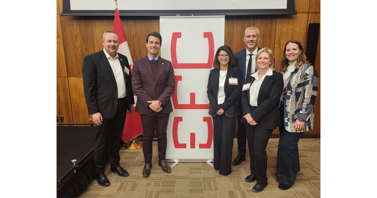 Photos du Jour d’Ottawa 2026 : les membres de l’ÉFC s’engagent auprès des parlementaires sur l’avenir de l’électricité au Canada
